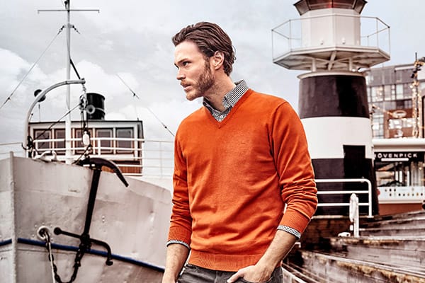 Jgppe Men's Business Sweater Classic V Neck Long Sleeve Warm Solid Color Soft Knit Work Winter Fall Sweaters
