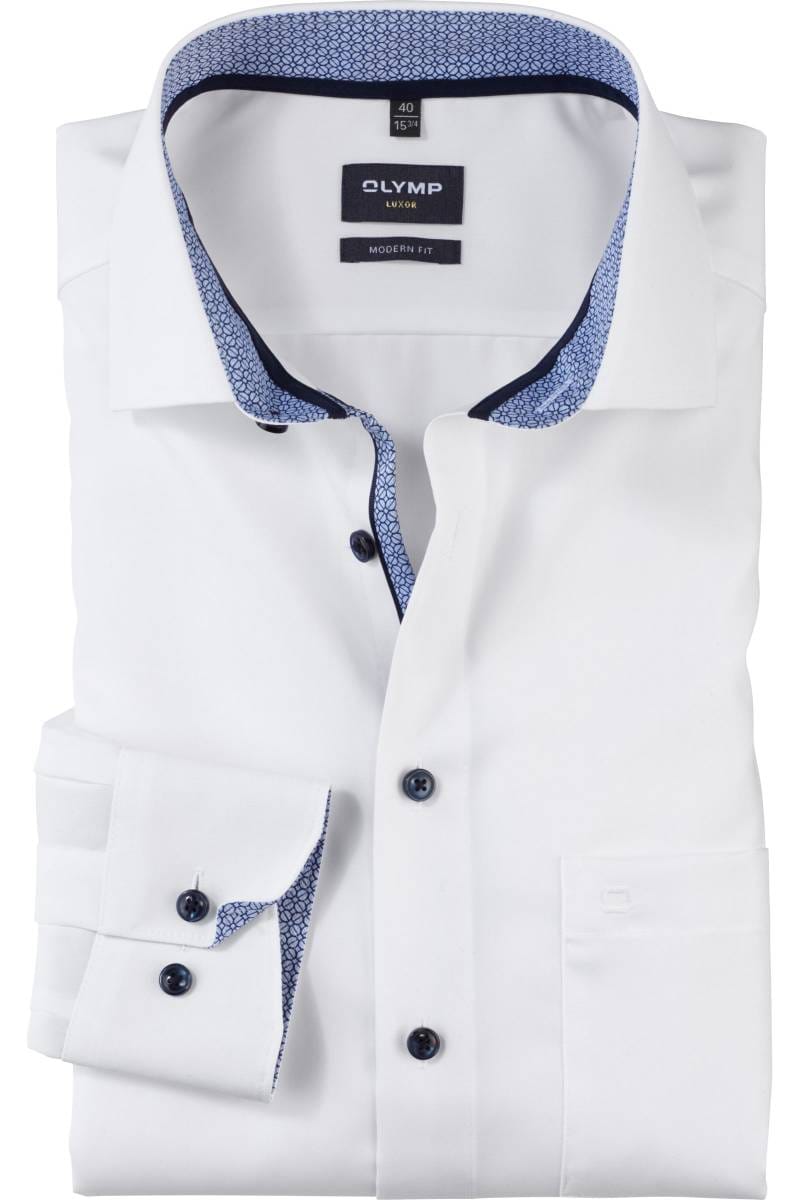 Hemd mit Pullover Tipps für den perfekten Lagen-Look